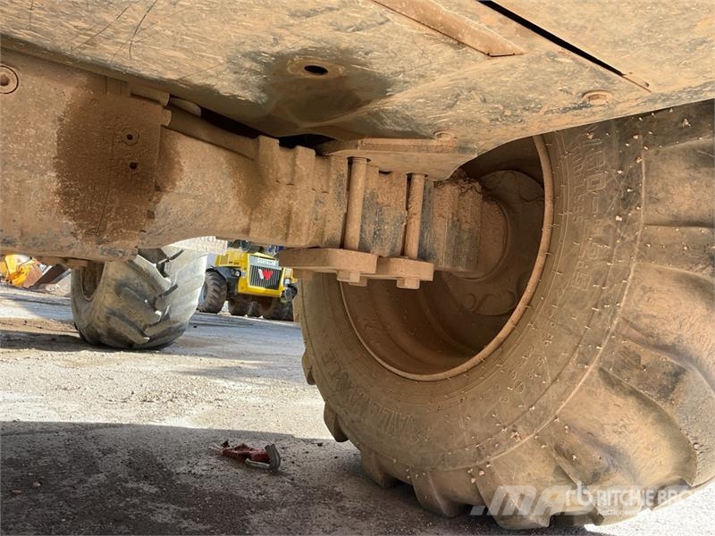 Wacker Neuson DV90 9 ton 4x4 Swivel Dumper Dumpere