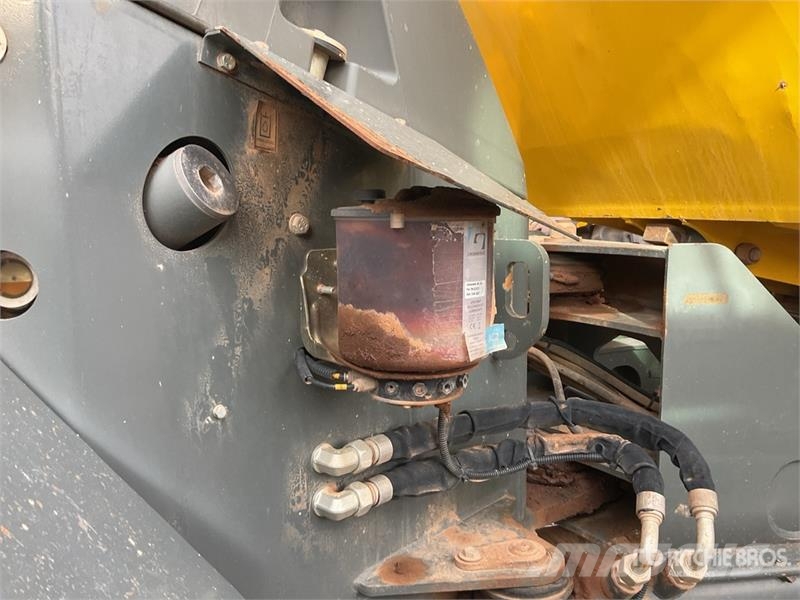 Wacker Neuson DV90 9 ton 4x4 Swivel Dumper Dumpere