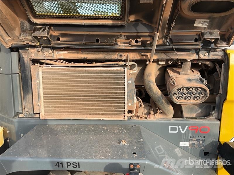 Wacker Neuson DV90 9 ton 4x4 Swivel Dumper Dumpere