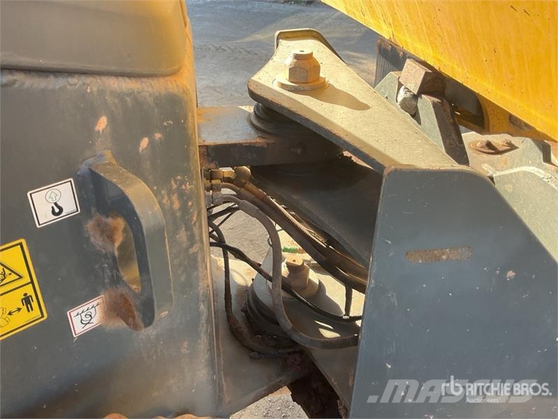 Wacker Neuson DV90 9 ton 4x4 Swivel Dumper Dumpere