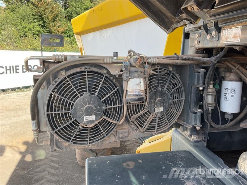 Wacker Neuson DV90 9 ton 4x4 Swivel Dumper Site dumpers