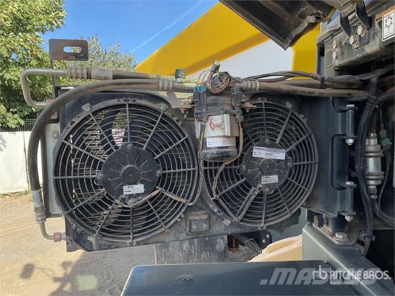 Wacker Neuson DV90 9 ton 4x4 Swivel Dumper Dumpere