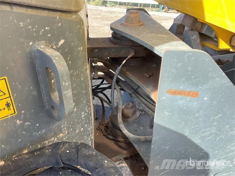 Wacker Neuson DV90 9 ton 4x4 Swivel Dumper Dumpere