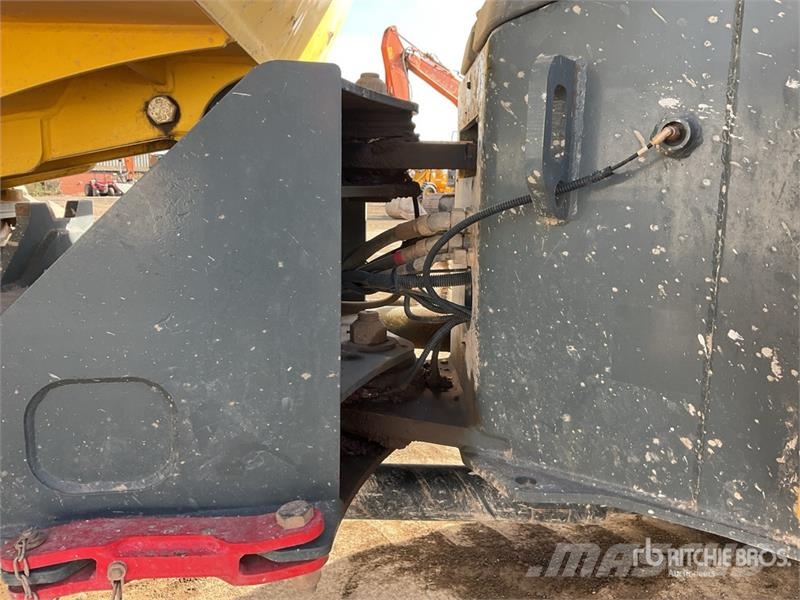 Wacker Neuson DV90 9 ton 4x4 Swivel Dumper Dumpere