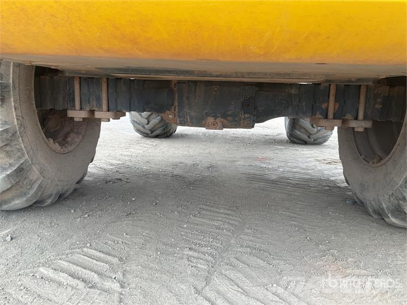 Wacker Neuson DV90 9 ton 4x4 Swivel Dumper Site dumpers