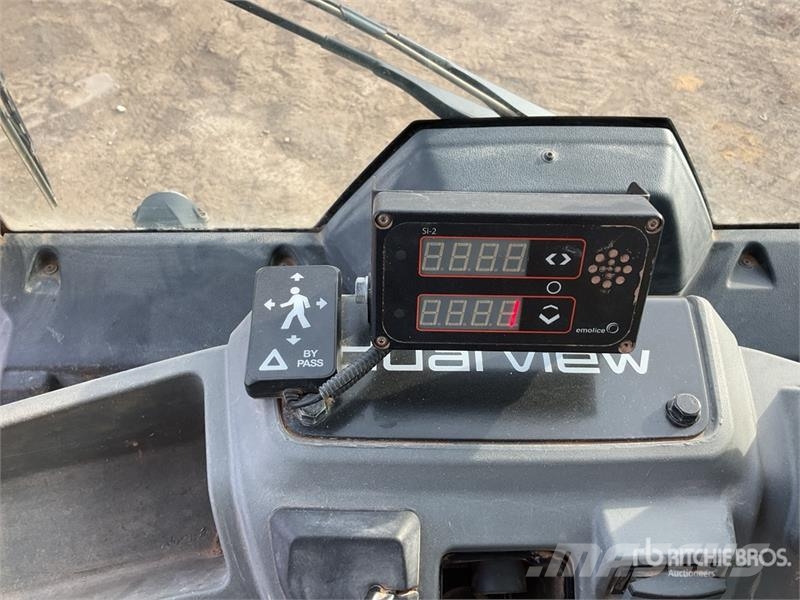 Wacker Neuson DV90 9 ton 4x4 Swivel Dumper Dumpere