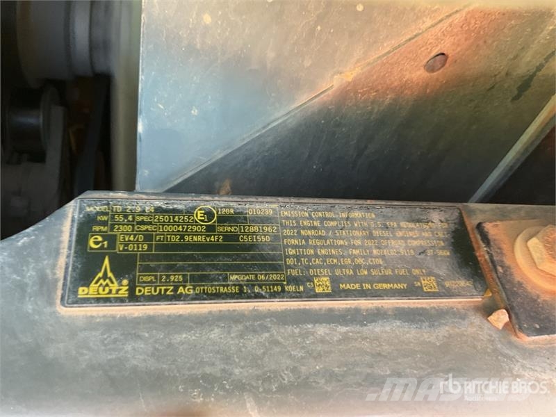 Wacker Neuson DV90 9 ton 4x4 Swivel Dumper Dumpere
