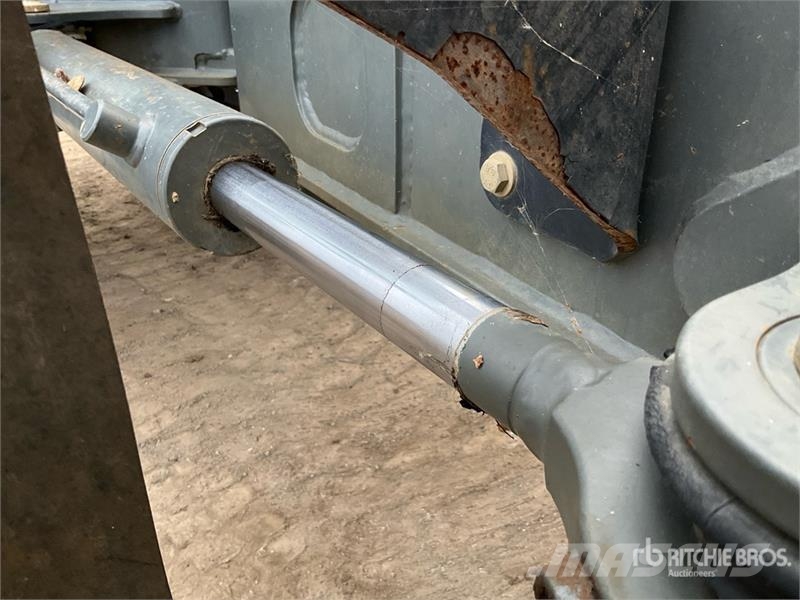 Wacker Neuson DV90 9 ton 4x4 Swivel Dumper Väikekallurid