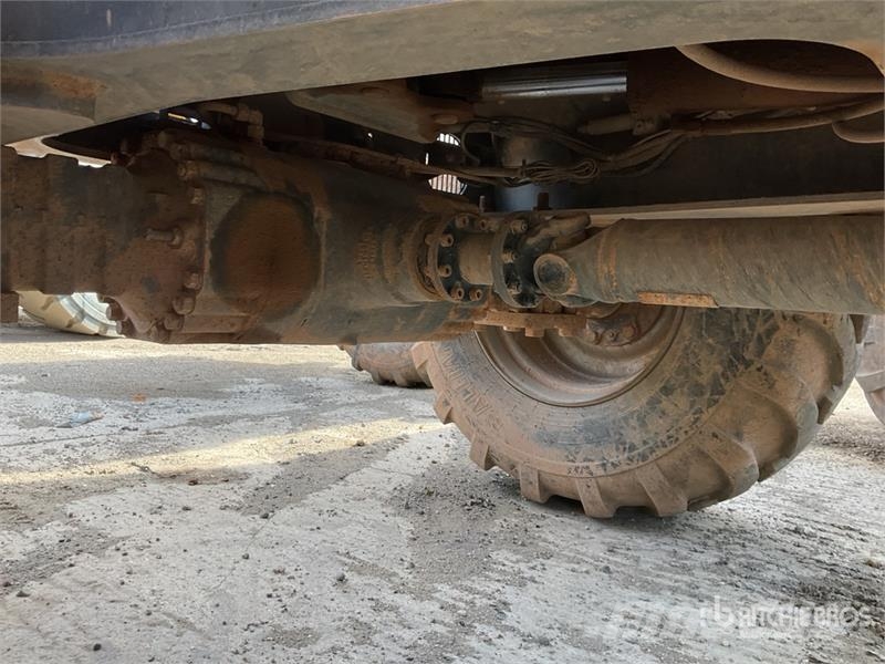 Wacker Neuson DV90 9 ton 4x4 Swivel Dumper Site dumpers