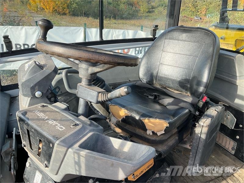 Wacker Neuson DV90 9 ton 4x4 Swivel Dumper Demperi za gradilišta