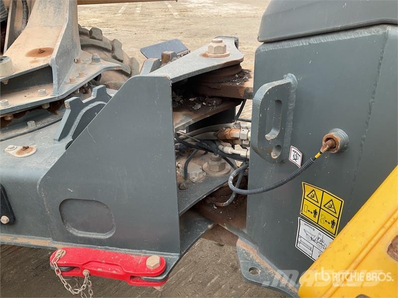Wacker Neuson DV90 9 ton 4x4 Swivel Dumper Dumpere