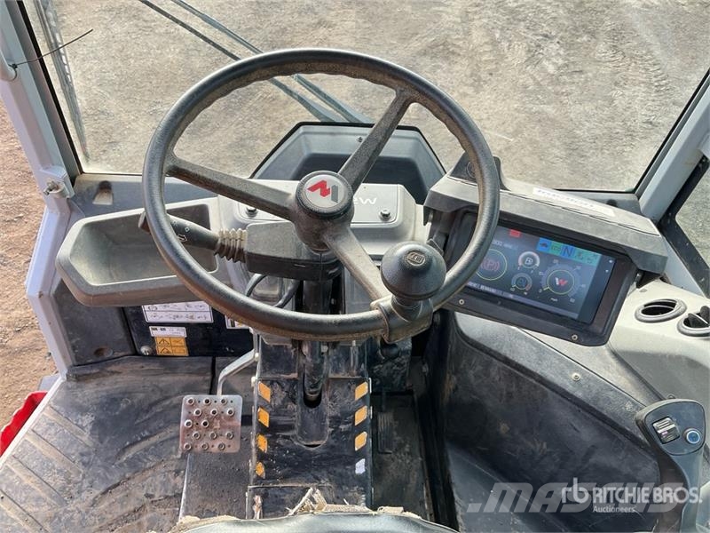 Wacker Neuson DV90 9 ton 4x4 Swivel Dumper Demperi za gradilišta