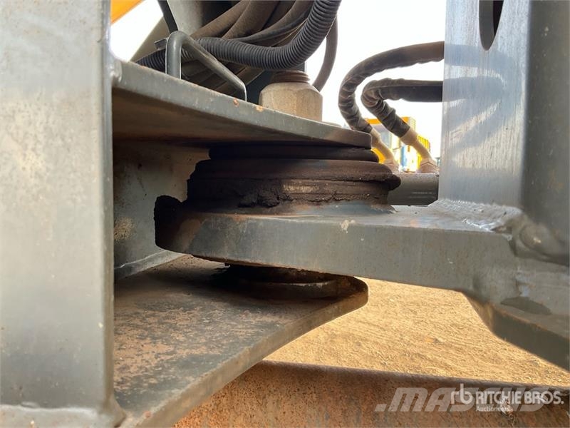 Wacker Neuson DV90 9 ton 4x4 Swivel Dumper Demperi za gradilišta