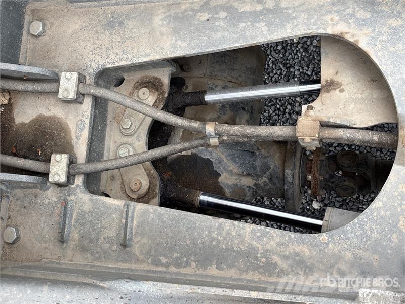 Wacker Neuson DW20 4x4 Swivel Dumper Ne cestni demperji