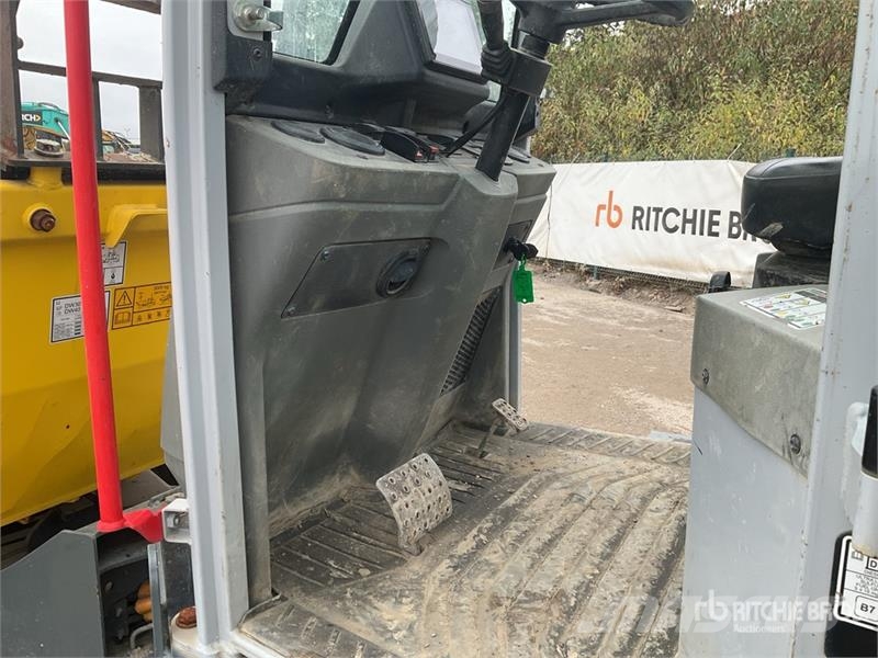 Wacker Neuson DW30 3 ton 4x4 Swivel Dumper Mini Dumpers