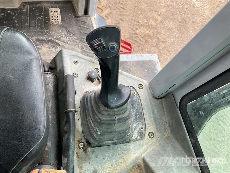 Wacker Neuson DW30 3 ton 4x4 Swivel Dumper Mini Dumpers