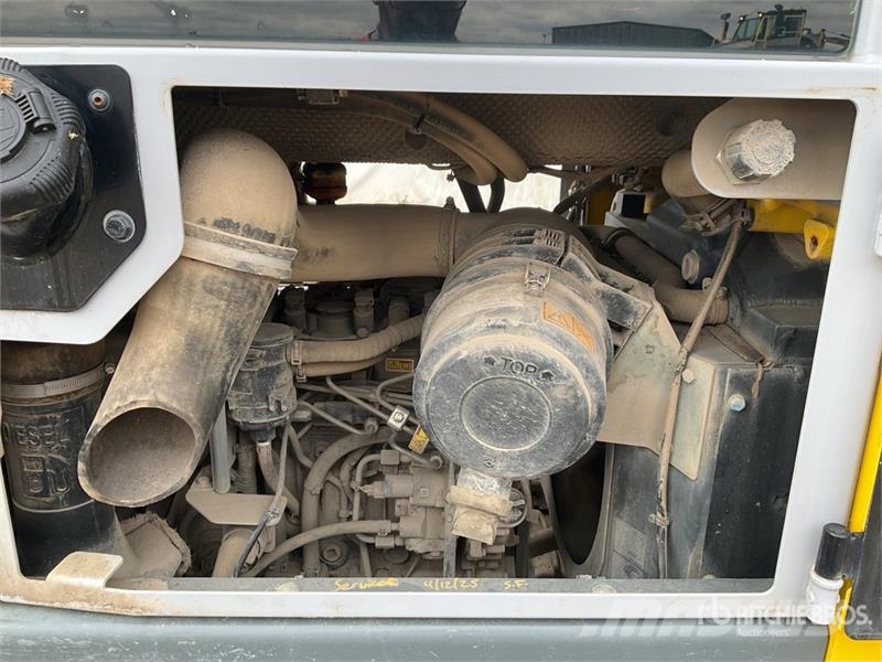Wacker Neuson DW30 3 ton 4x4 Swivel Dumper Mini Dumpers