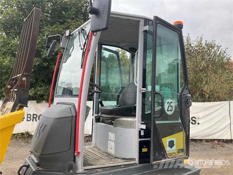Wacker Neuson DW30 3 ton 4x4 Swivel Dumper Mini Dumpers