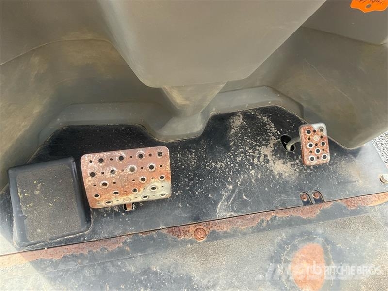 Wacker Neuson DW30 Dumper Ne cestni demperji