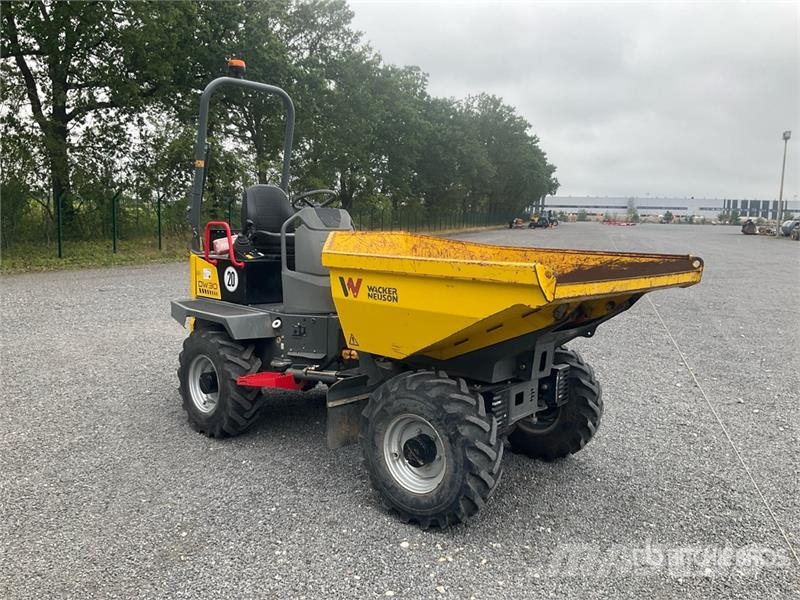 Wacker Neuson DW30 Swivel Dumper Vehículos compactos de volteo