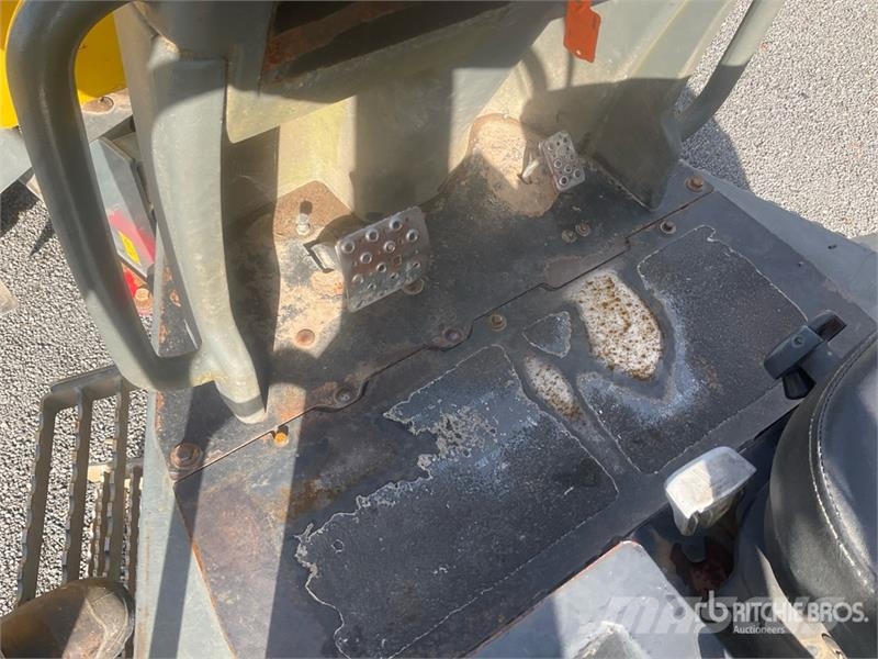 Wacker Neuson DW60 4x4 Swivel Dumper Ne cestni demperji
