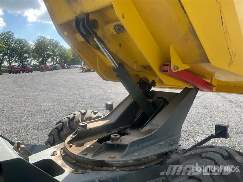 Wacker Neuson DW60 4x4 Swivel Dumper Ne cestni demperji