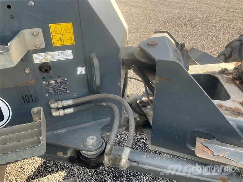 Wacker Neuson DW60 4x4 Swivel Dumper Ne cestni demperji