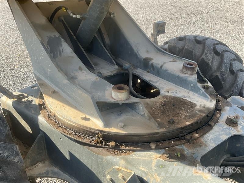 Wacker Neuson DW60 4x4 Swivel Dumper Ne cestni demperji