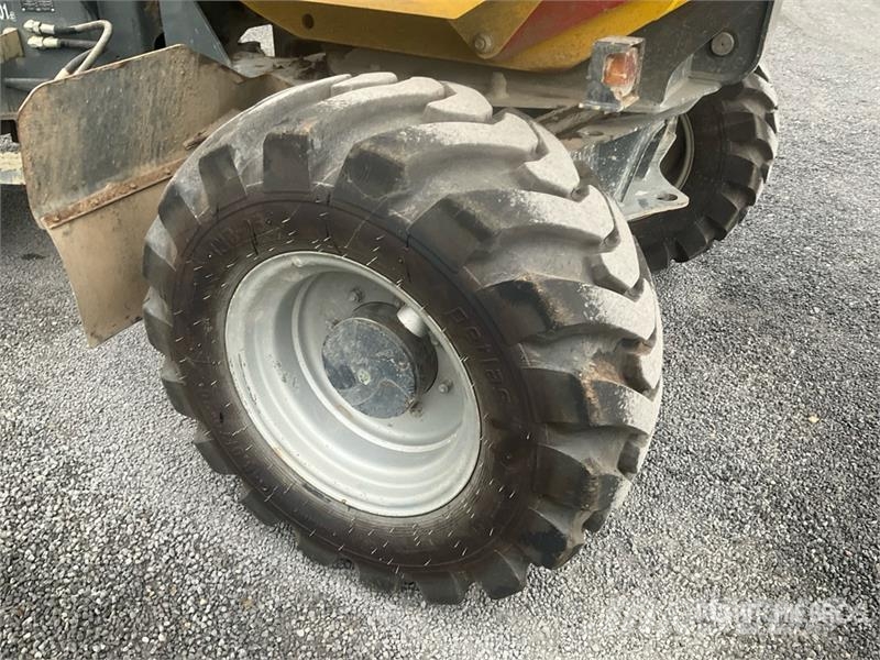Wacker Neuson DW60 4x4 Swivel Dumper Minidumper
