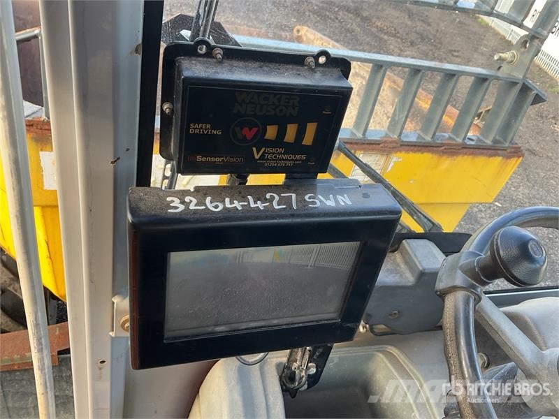 Wacker Neuson DW60 6 ton 4x4 Swivel Dumper Vehículos compactos de volteo