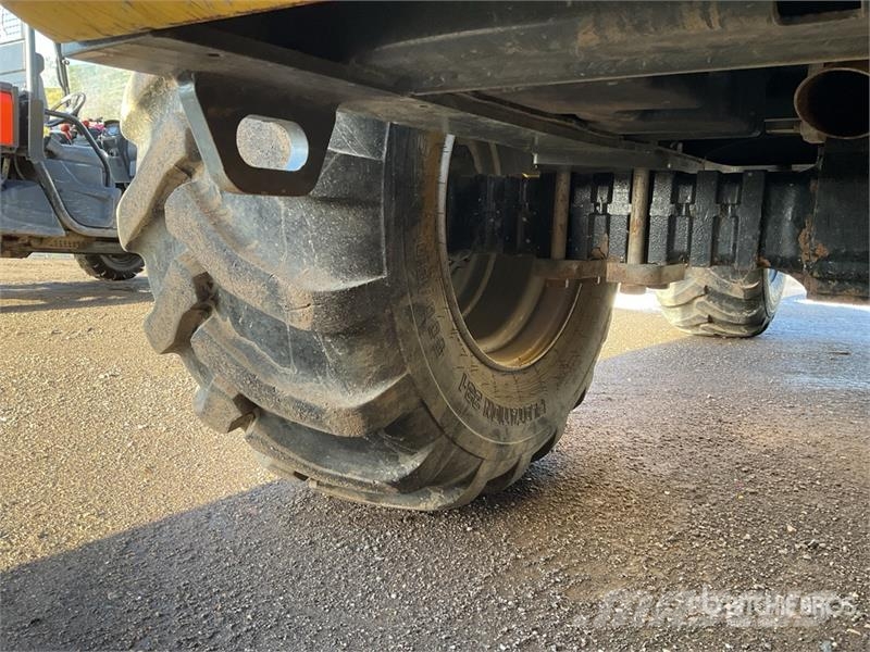 Wacker Neuson DW90-2 9 ton 4x4 Dumper عربات نقل قلابة للمواقع