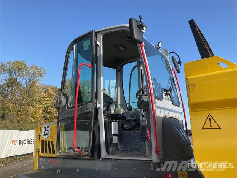 Wacker Neuson DW90-2 9 ton 4x4 Dumper عربات نقل قلابة للمواقع