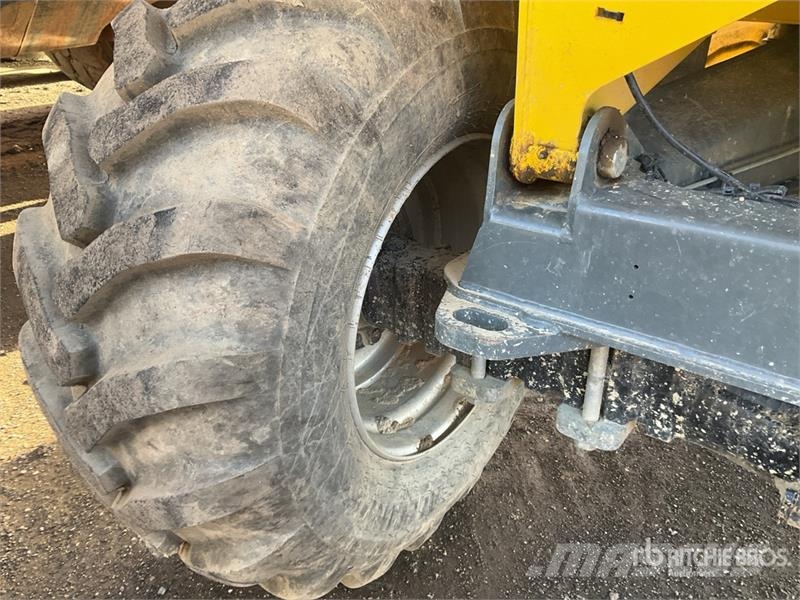 Wacker Neuson DW90-2 9 ton 4x4 Dumper عربات نقل قلابة للمواقع