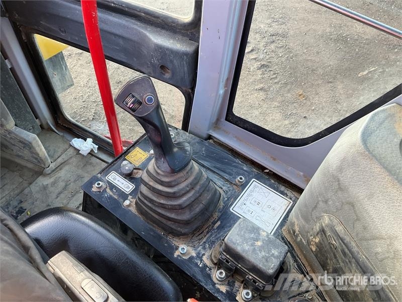 Wacker Neuson DW90-2 9 ton 4x4 Dumper عربات نقل قلابة للمواقع