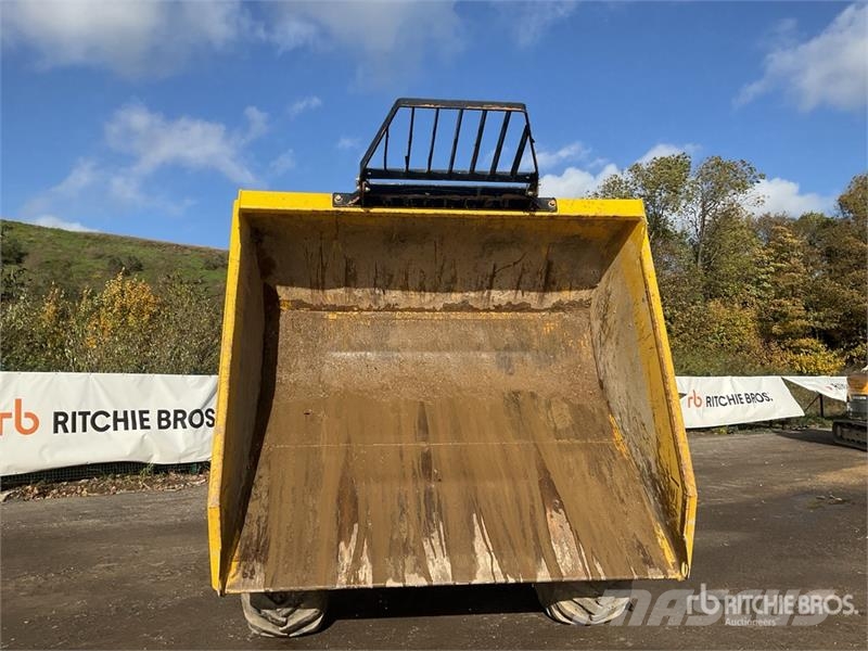 Wacker Neuson DW90-2 9 ton 4x4 Dumper عربات نقل قلابة للمواقع
