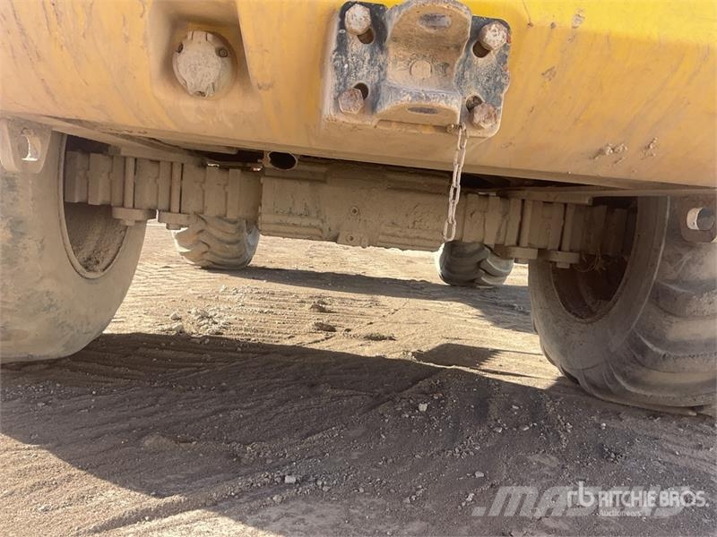 Wacker Neuson DW90-2 9 ton 4x4 Dumper Ne cestni demperji