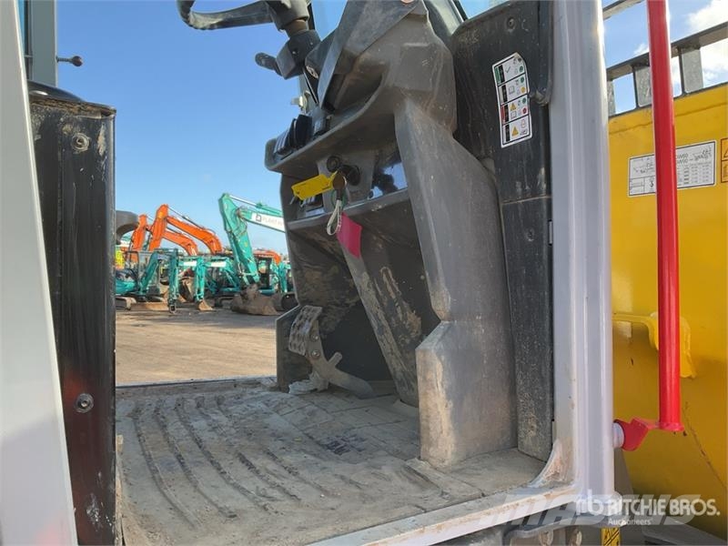 Wacker Neuson DW90-2 9 ton 4x4 Dumper عربات نقل قلابة للمواقع