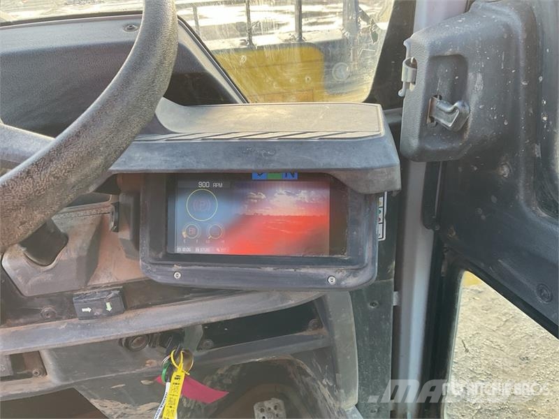 Wacker Neuson DW90-2 9 ton 4x4 Dumper عربات نقل قلابة للمواقع