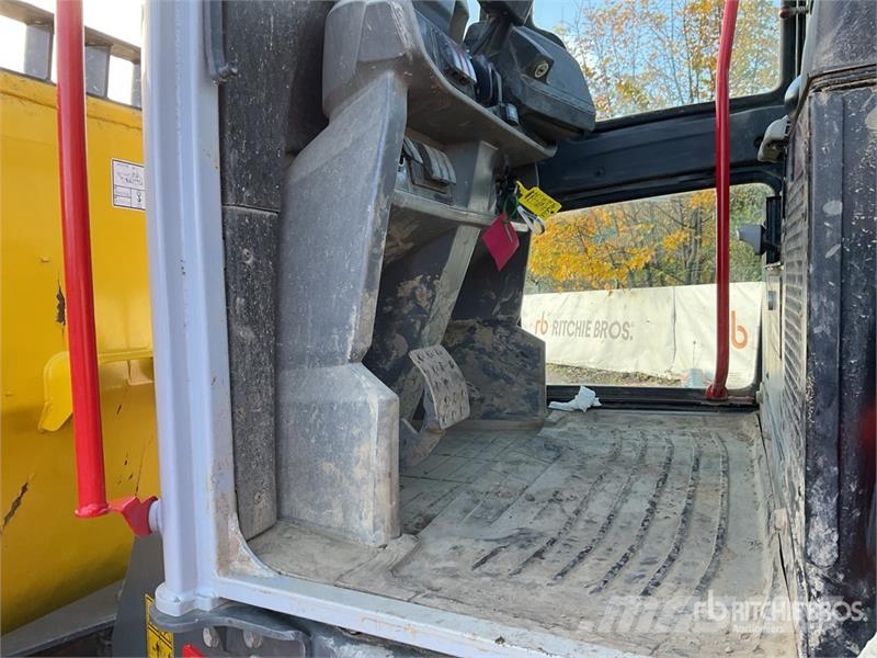 Wacker Neuson DW90-2 9 ton 4x4 Dumper عربات نقل قلابة للمواقع