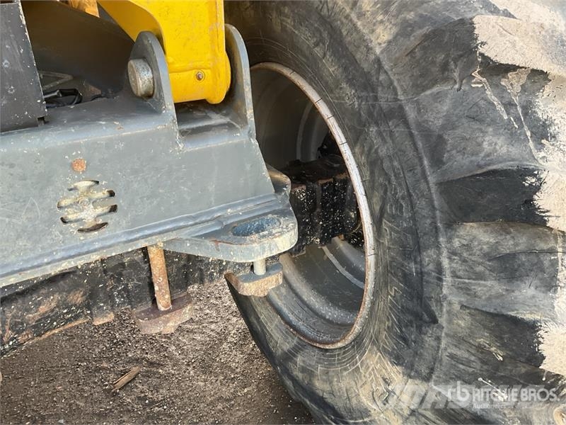 Wacker Neuson DW90-2 9 ton 4x4 Dumper عربات نقل قلابة للمواقع