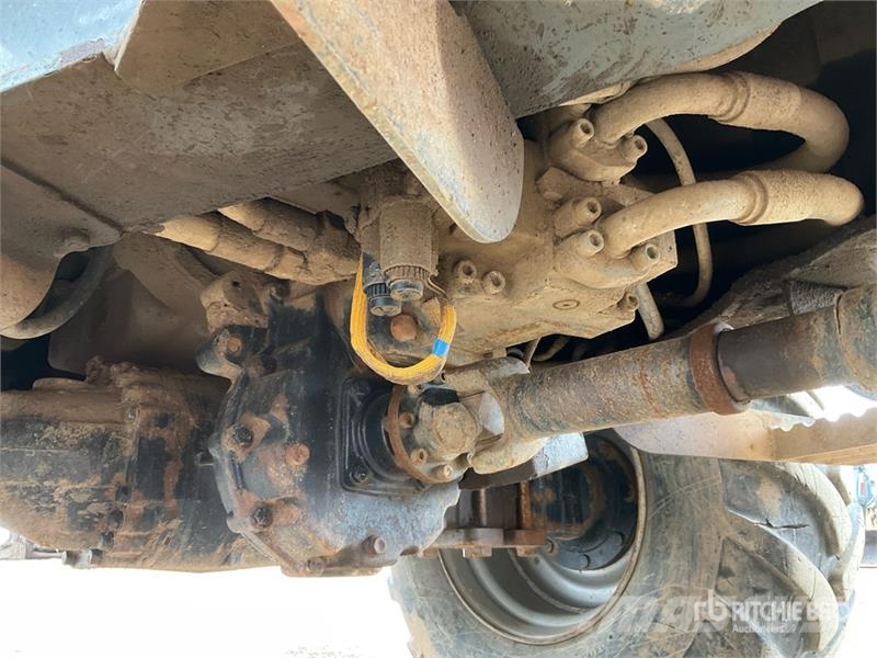 Wacker Neuson DW90 9 ton 4x4 Dumper عربات نقل قلابة للمواقع