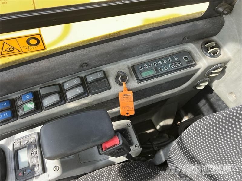 Wacker Neuson EW100 Wheel Excavator Lastik tekerli ekskavatörler