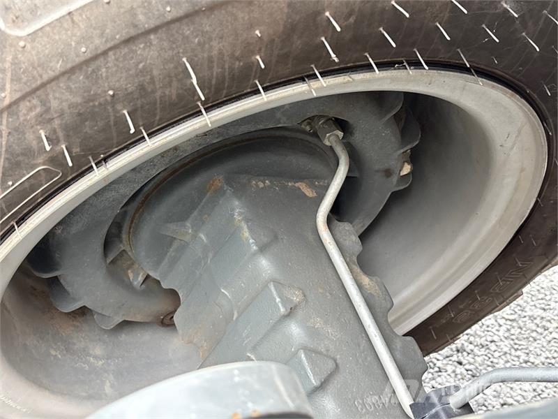 Wacker Neuson EW100 Wheel Excavator Bageri na kotačima