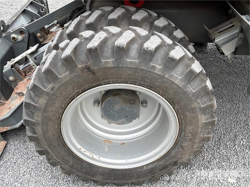 Wacker Neuson EW100 Wheel Excavator Bageri na kotačima