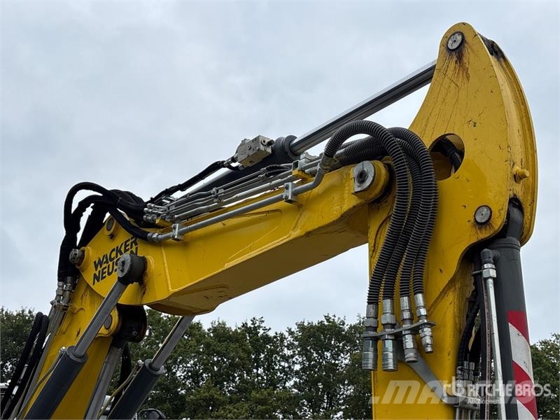 Wacker Neuson EW100 Wheel Excavator Bageri na kotačima