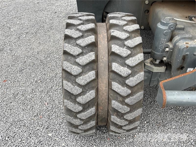 Wacker Neuson EW100 Wheel Excavator Bageri na kotačima