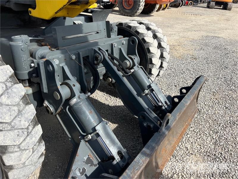 Wacker Neuson EW100 Wheel Excavator Lastik tekerli ekskavatörler