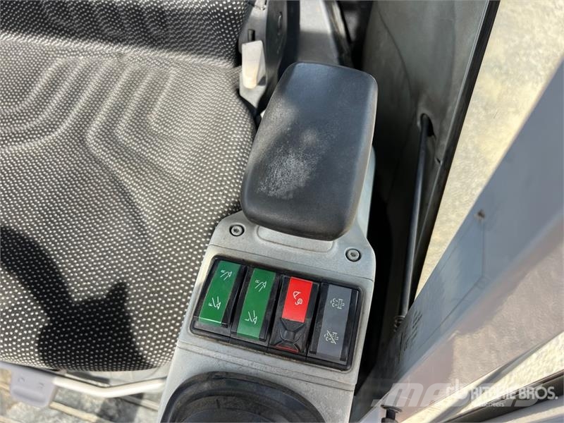 Wacker Neuson EW100 Wheel Excavator Lastik tekerli ekskavatörler