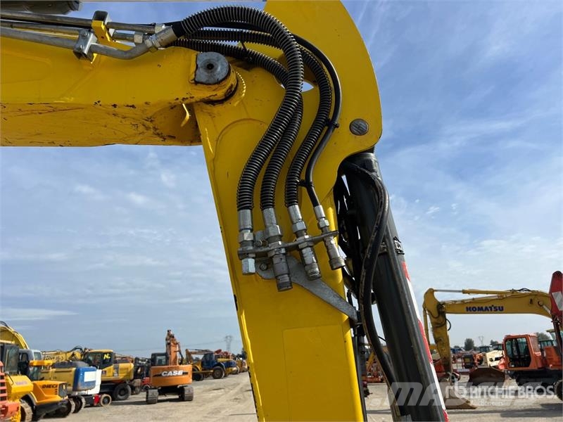 Wacker Neuson EW100 Wheel Excavator Lastik tekerli ekskavatörler