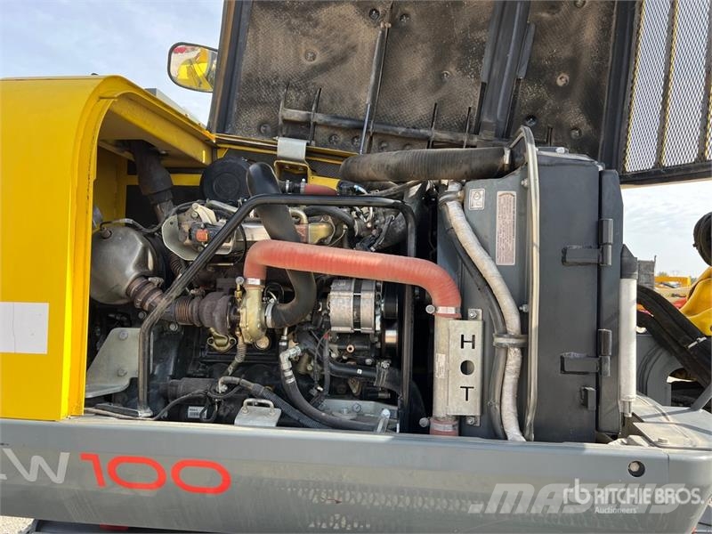 Wacker Neuson EW100 Wheel Excavator Lastik tekerli ekskavatörler
